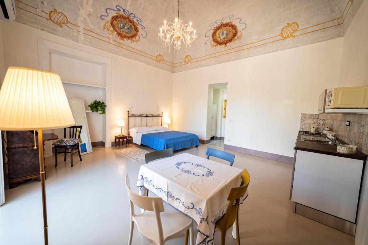 La Poetica In Villa Eldorado Procida Buitenkant foto